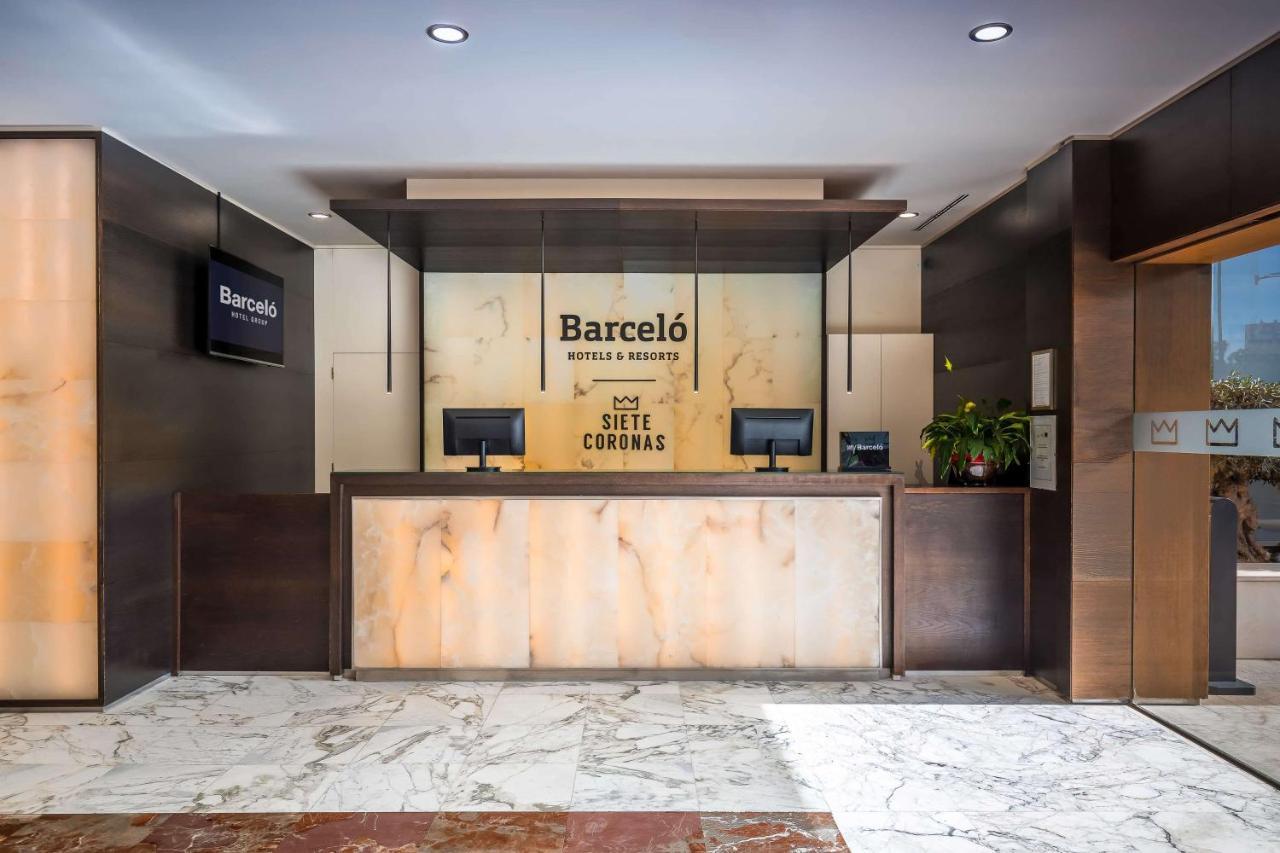 Hotel Occidental Siete Coronas