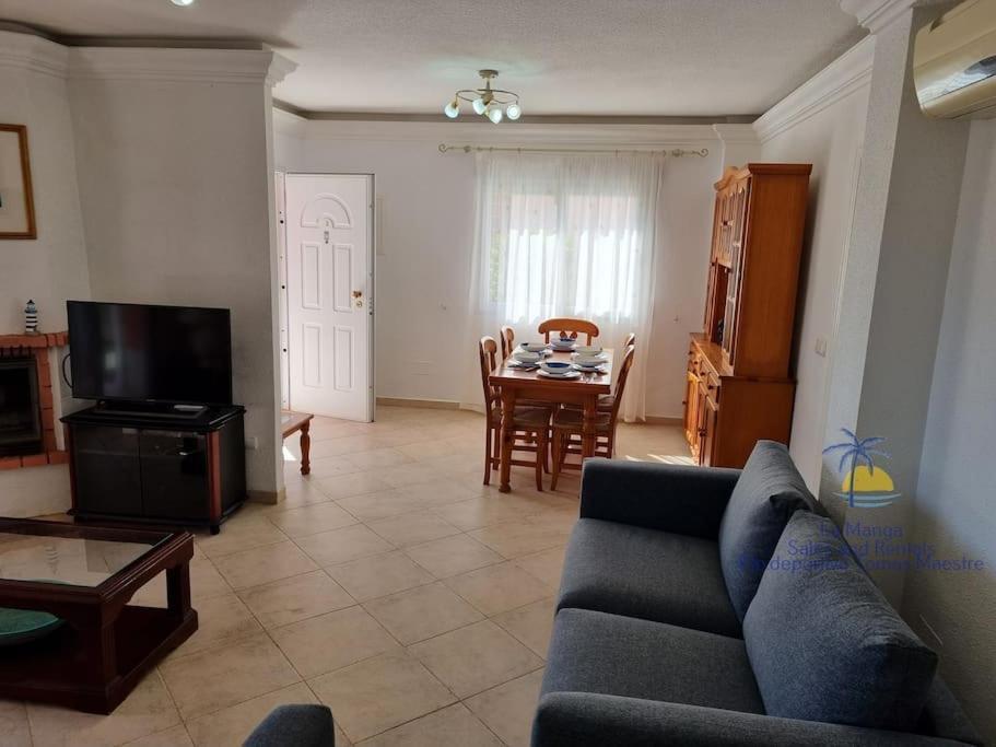Holiday home Casa Flamingo- 3 Bedroom With Private Pool And Gardens Murcia