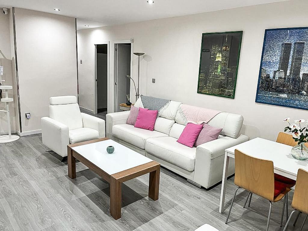 Apartment Lujoso Piso Centrico En Con 3