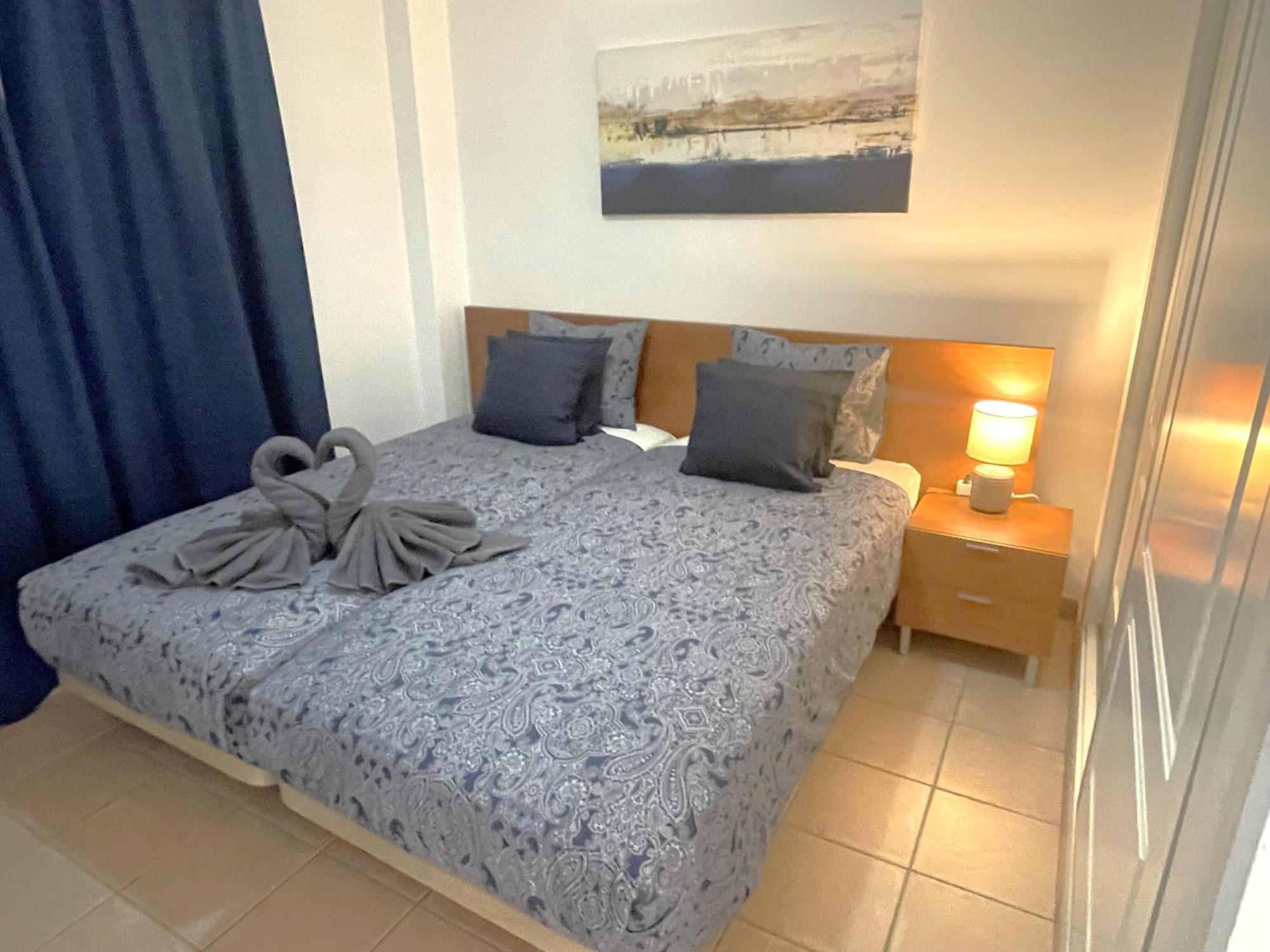 Casa Isabel, With A Shared Pool Apartment Murcia
