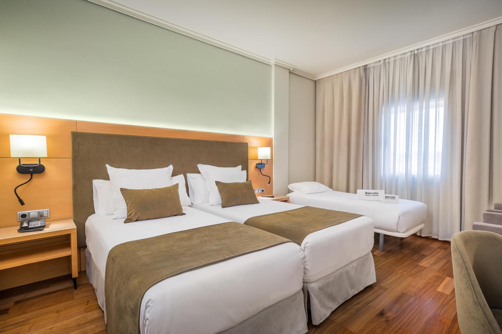 Occidental Siete Coronas Hotel