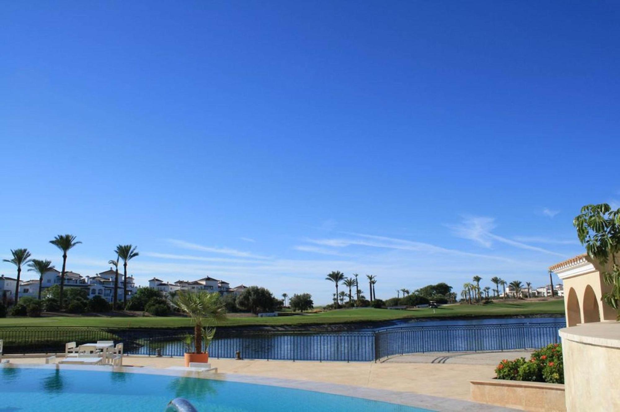 Doubletree By Hilton La Torre Golf Resort Roldán
