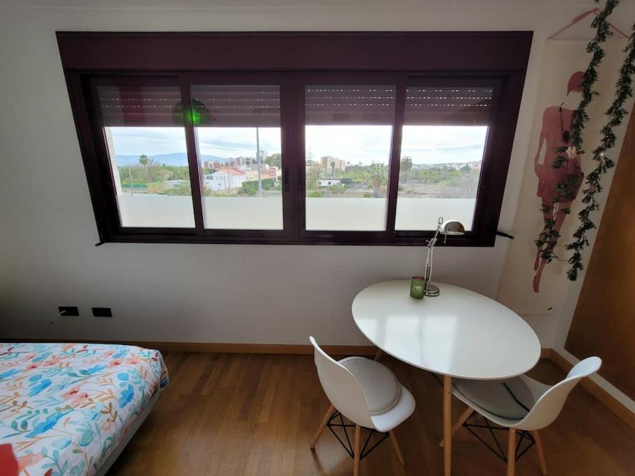 Apartamento Atico Familiar Con Todas Comodidades. Murcia