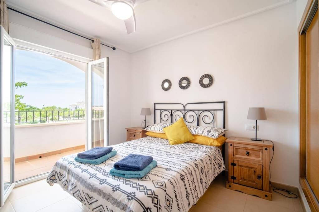 Apartamento 2 Bedroom In Hacienda Riquelme Golf Resort, Sucina,