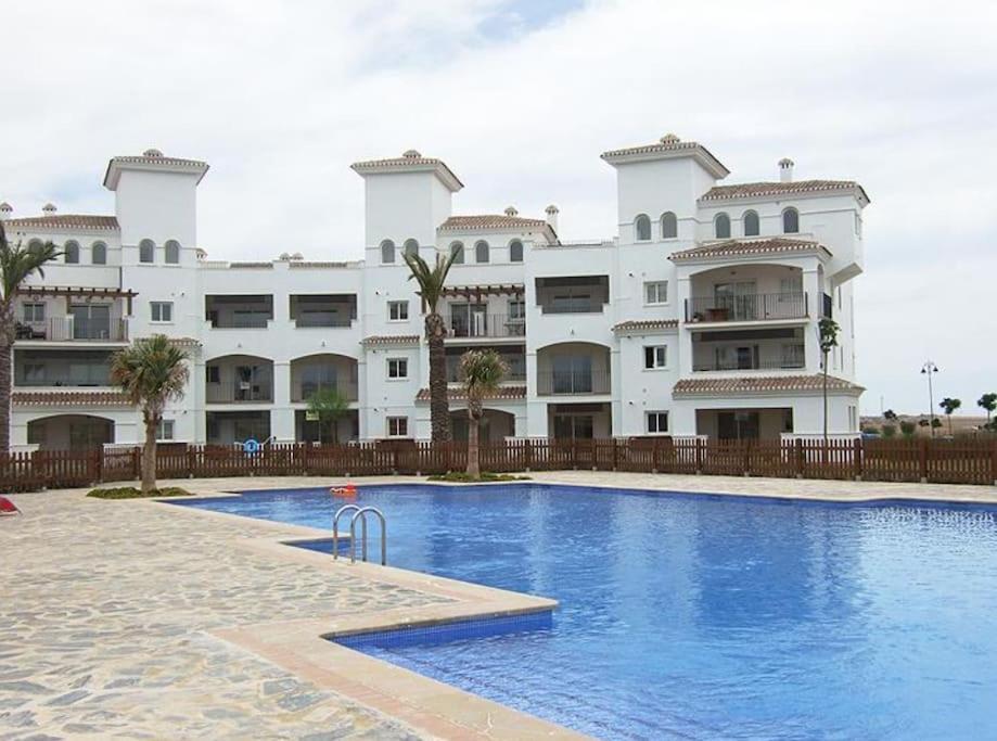 2 Bedroom In Hacienda Riquelme Golf Resort, Sucina, Apartamento