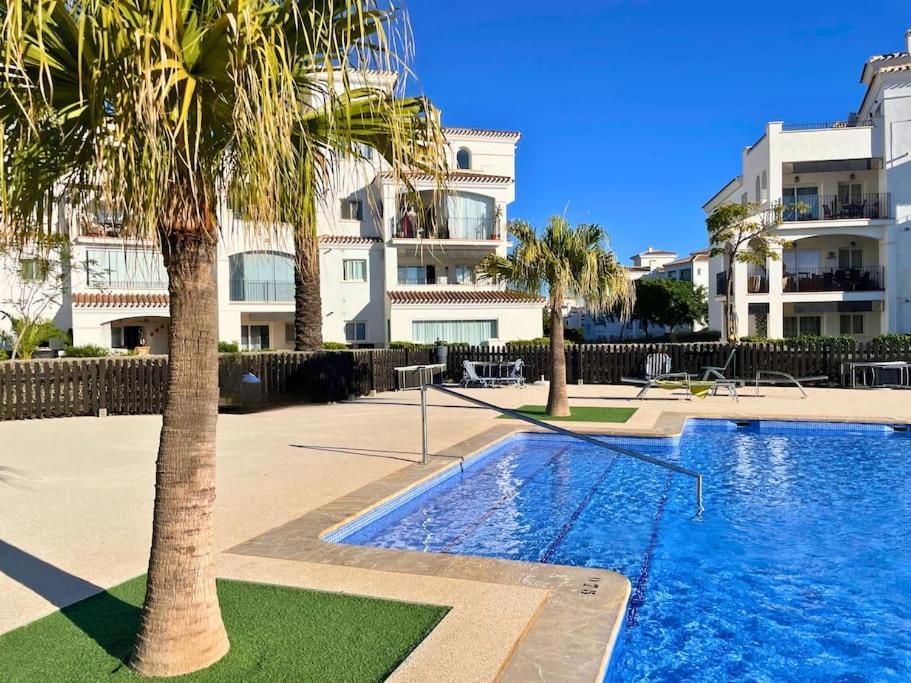 Apartamento 2 Bedroom In Hacienda Riquelme Golf Resort, Sucina,