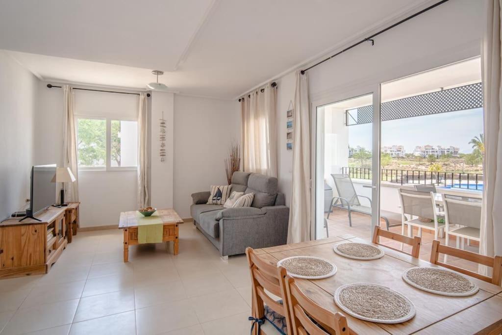 2 Bedroom In Hacienda Riquelme Golf Resort, Sucina, Apartamento