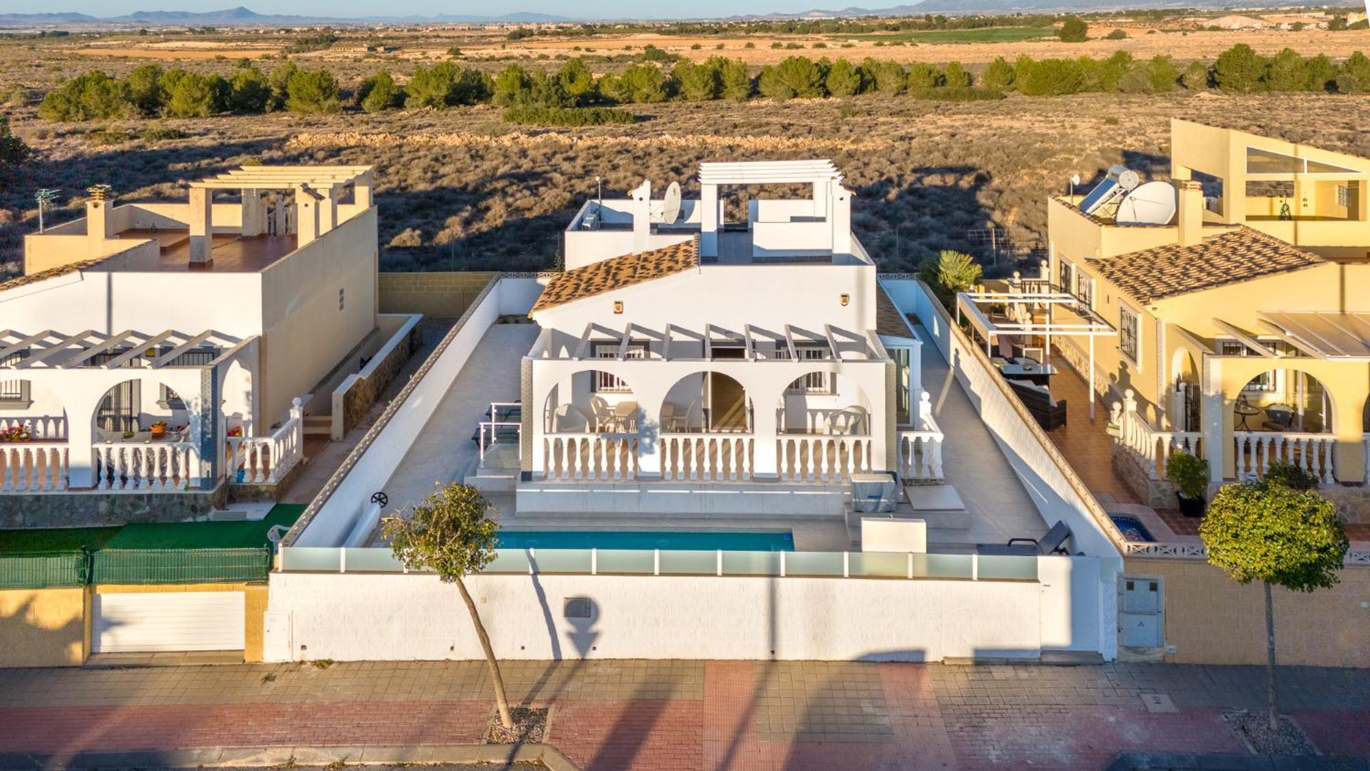 4 Bed Private Heated Pool New Sierra Golf *