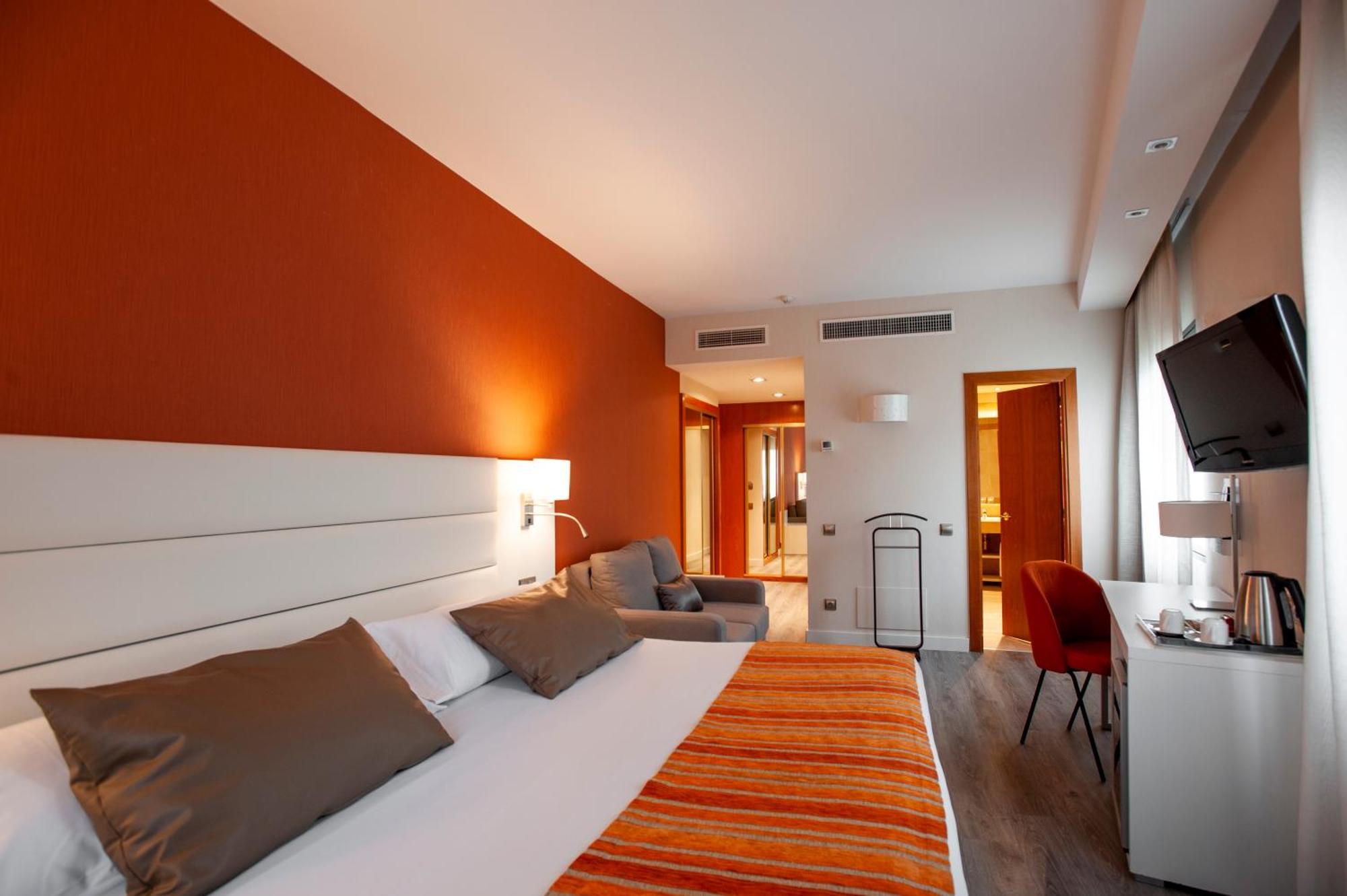 Hotel Catalonia Conde De Floridablanca