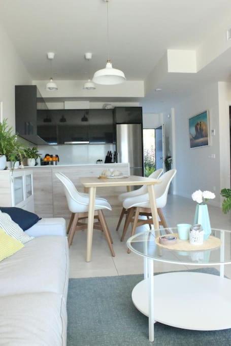 Met Verwarmd Privezwembad Apartamento