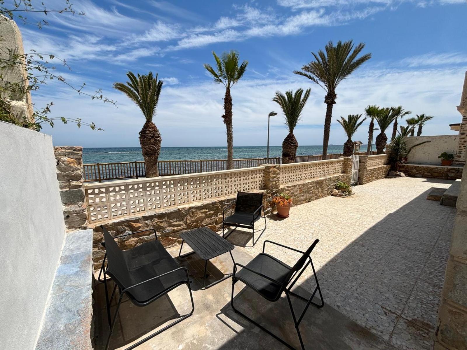 A 5 Metros Del Mar.wifi Gratis Murcia