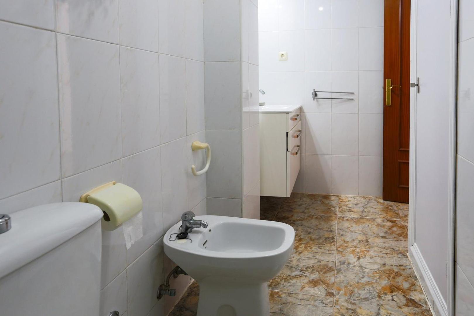 Sunny Seaside Getaway In Mar Menor Apartamento