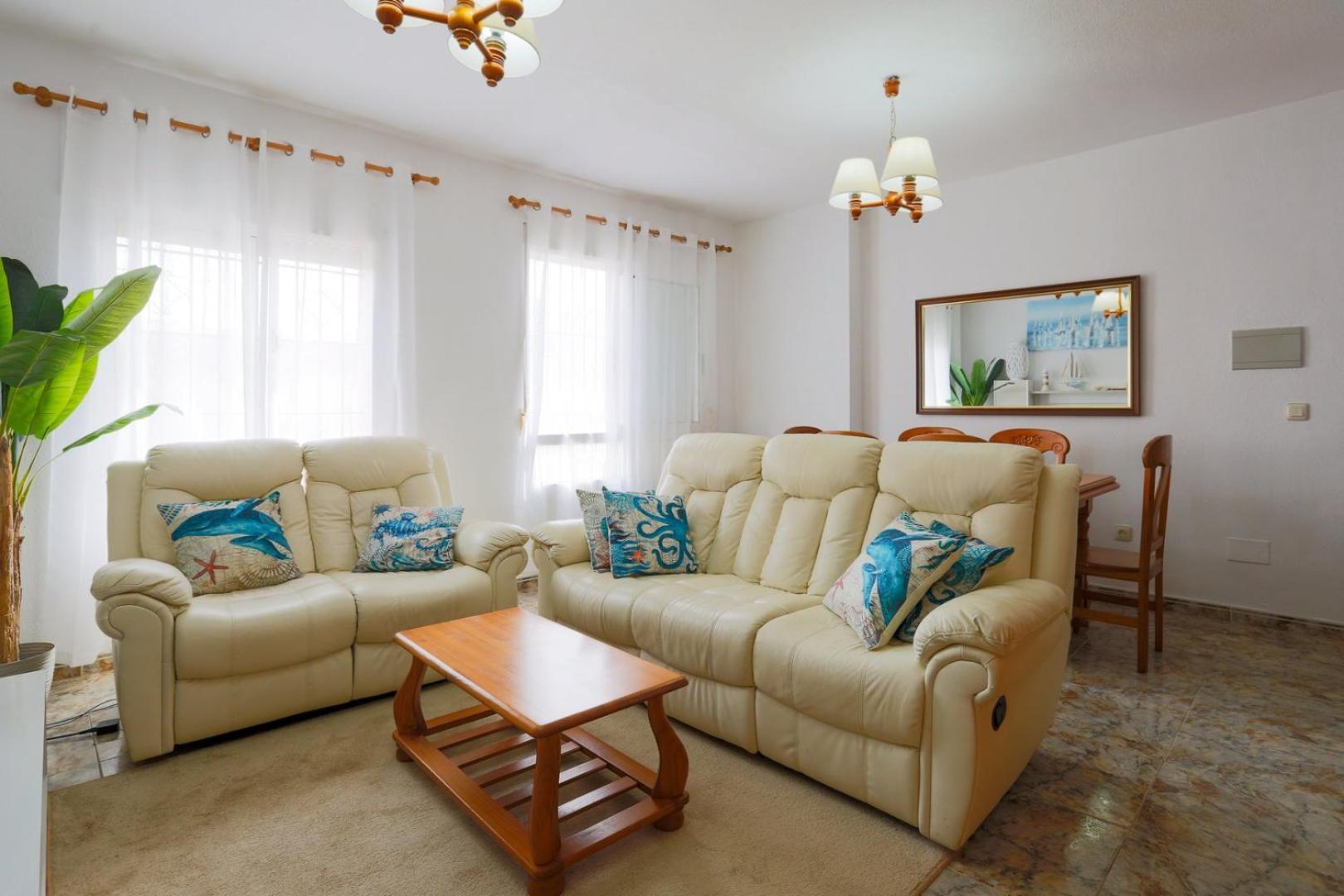 Apartamento Sunny Seaside Getaway In Mar Menor