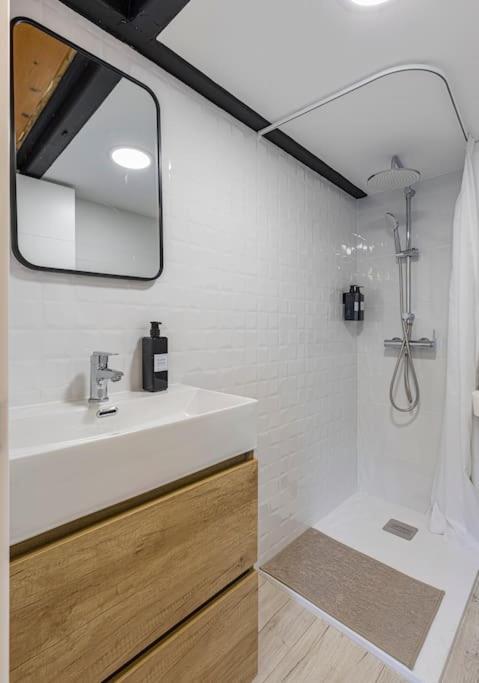 Loft Loustau 8 *