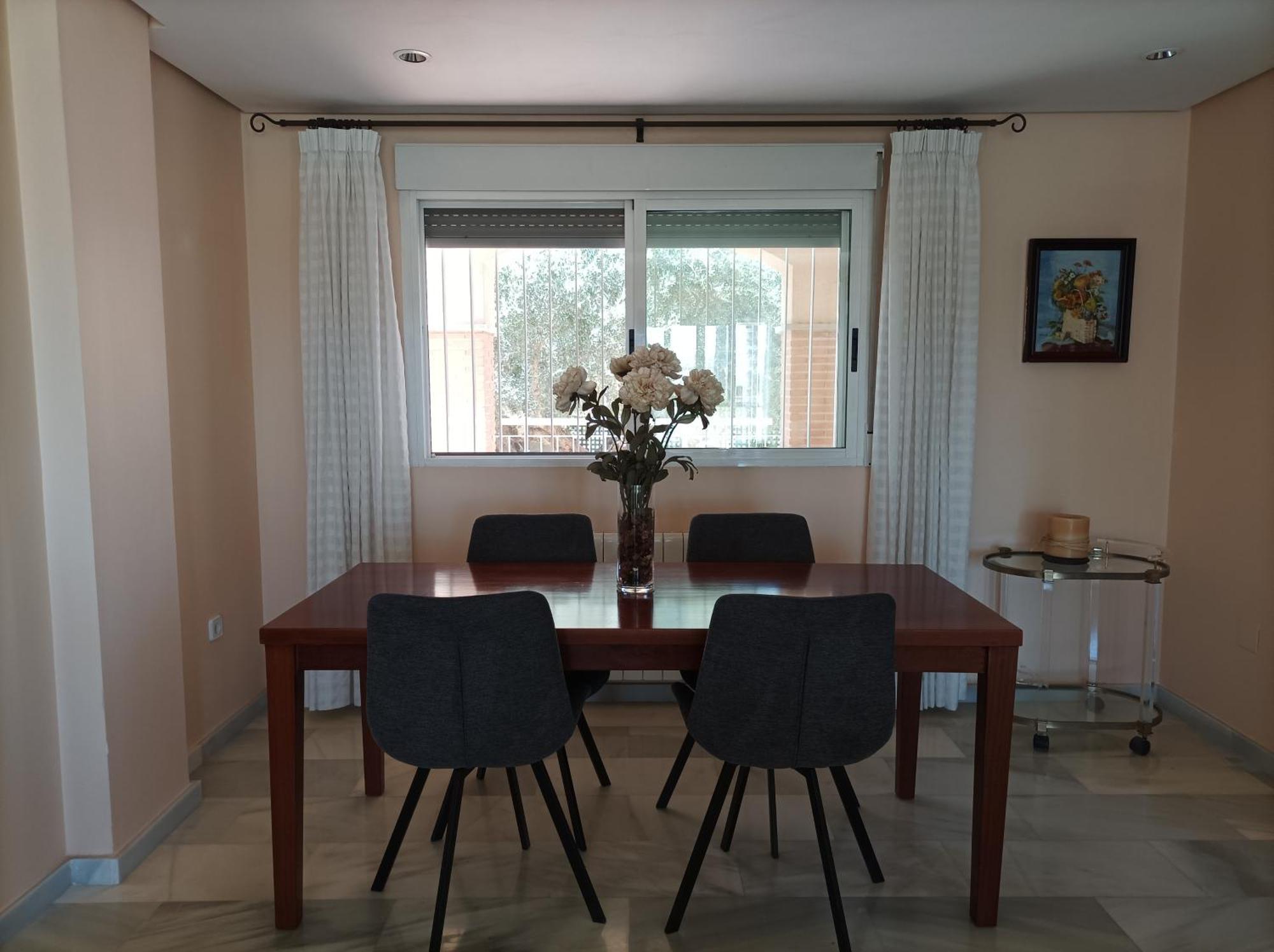Villa & Piscina-jardin-barbacoa Murcia