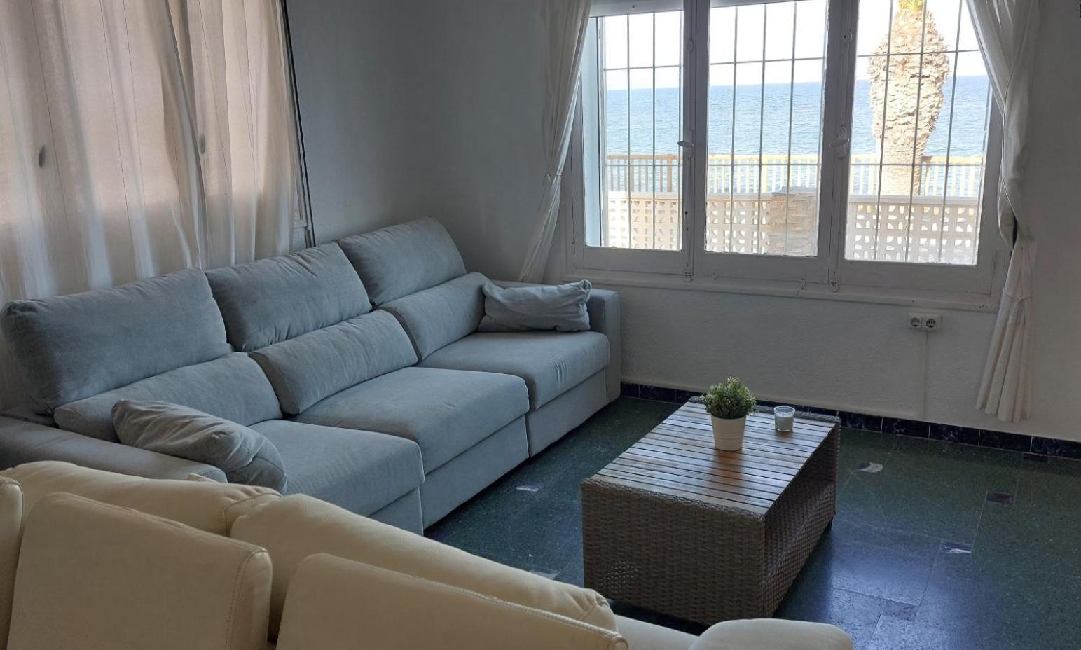 Apartamento A 5 Metros Del Mar.wifi Gratis