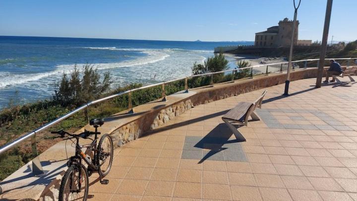 Apartamento A 5 Metros Del Mar.wifi Gratis Murcia