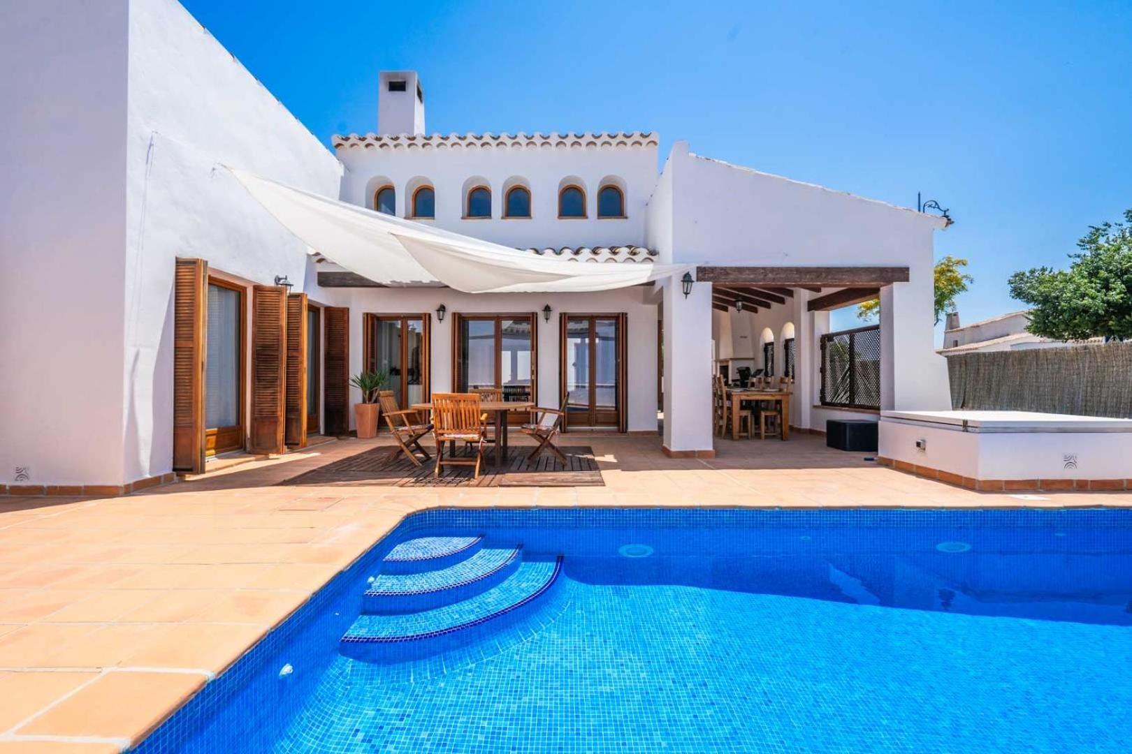 Villa El Valle Golf - 3 Bedroom With Private Swimming Pool And Large Garden