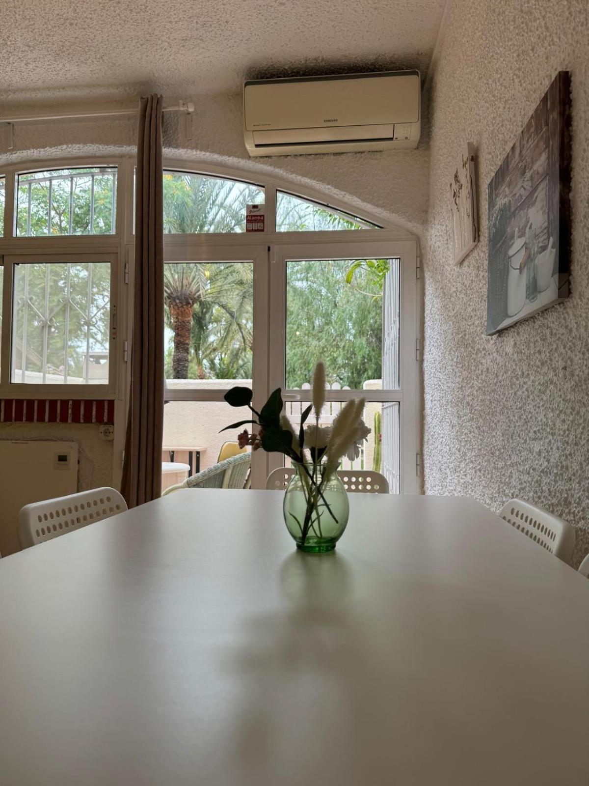 Сasa de vacaciones Mare - 2 Beds With Balcony, Patio And Pool And Direct Park Access *