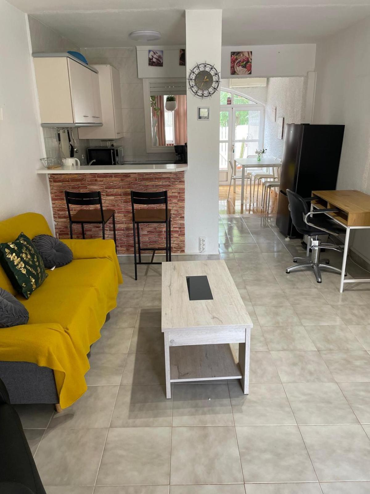 Mare - 2 Beds With Balcony, Patio And Pool And Direct Park Access Сasa de vacaciones