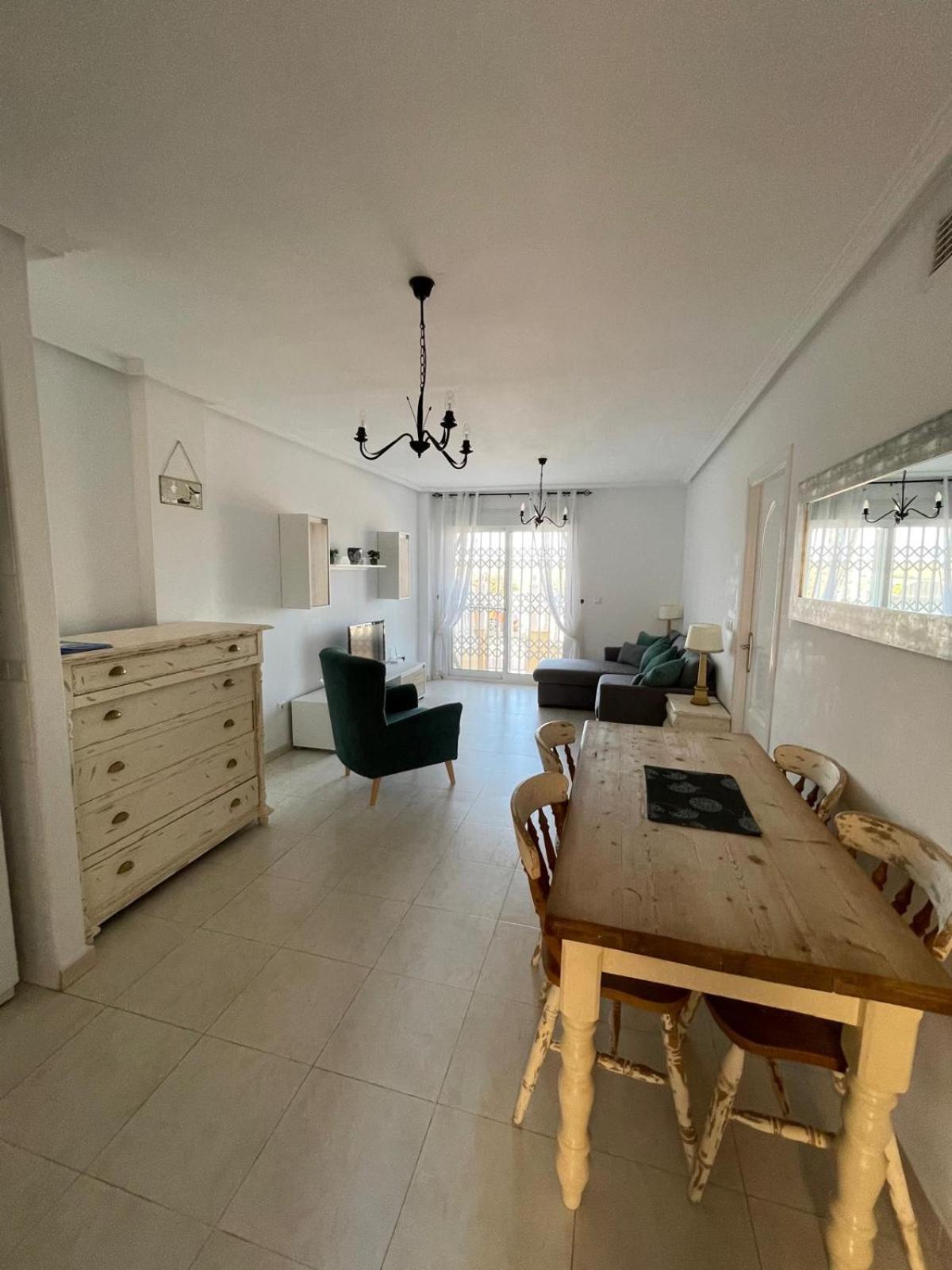 Apartamento Ground Floor With 3 Pools