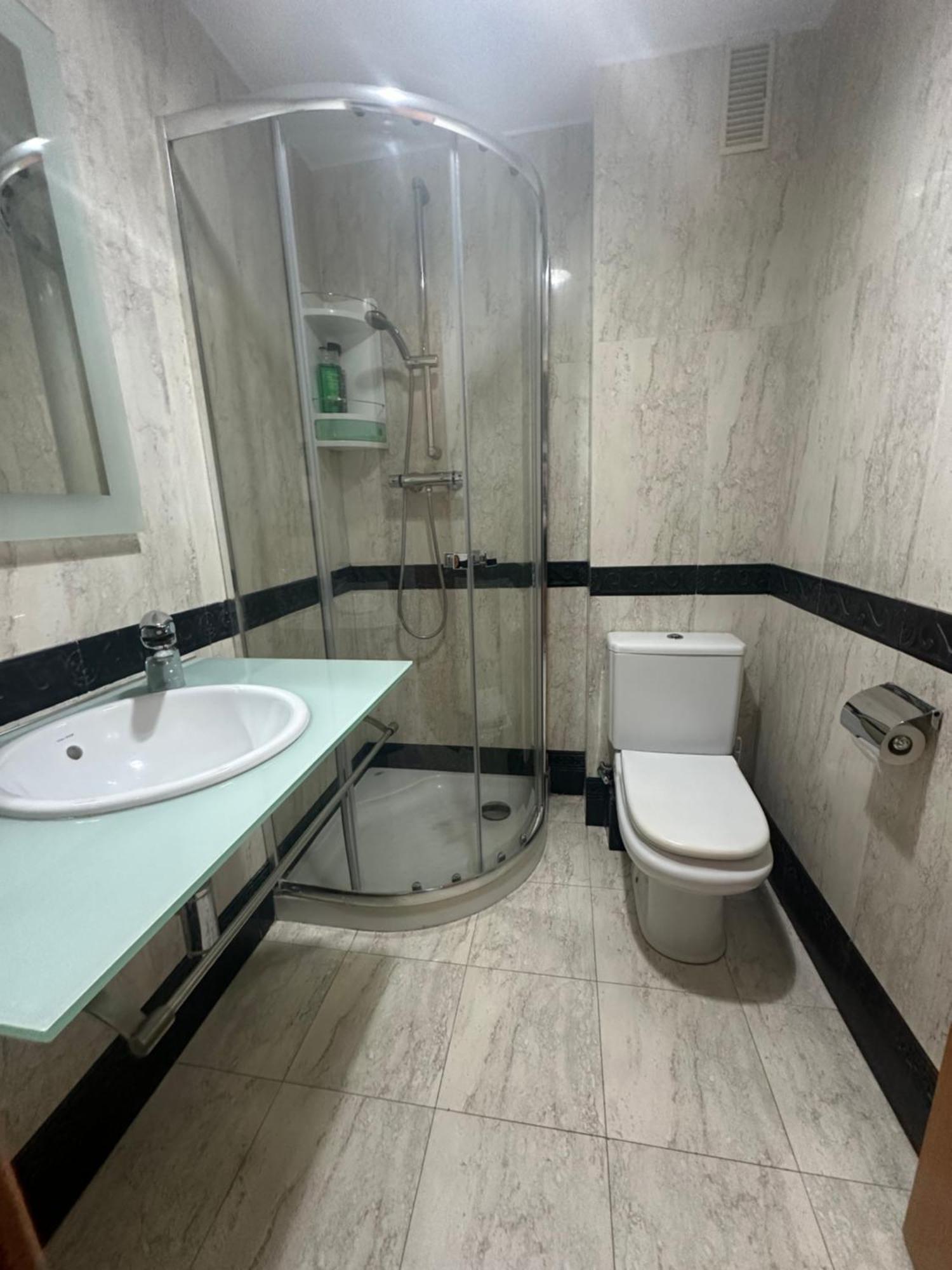 Piso Espacioso 3 2 Banos Apartamento