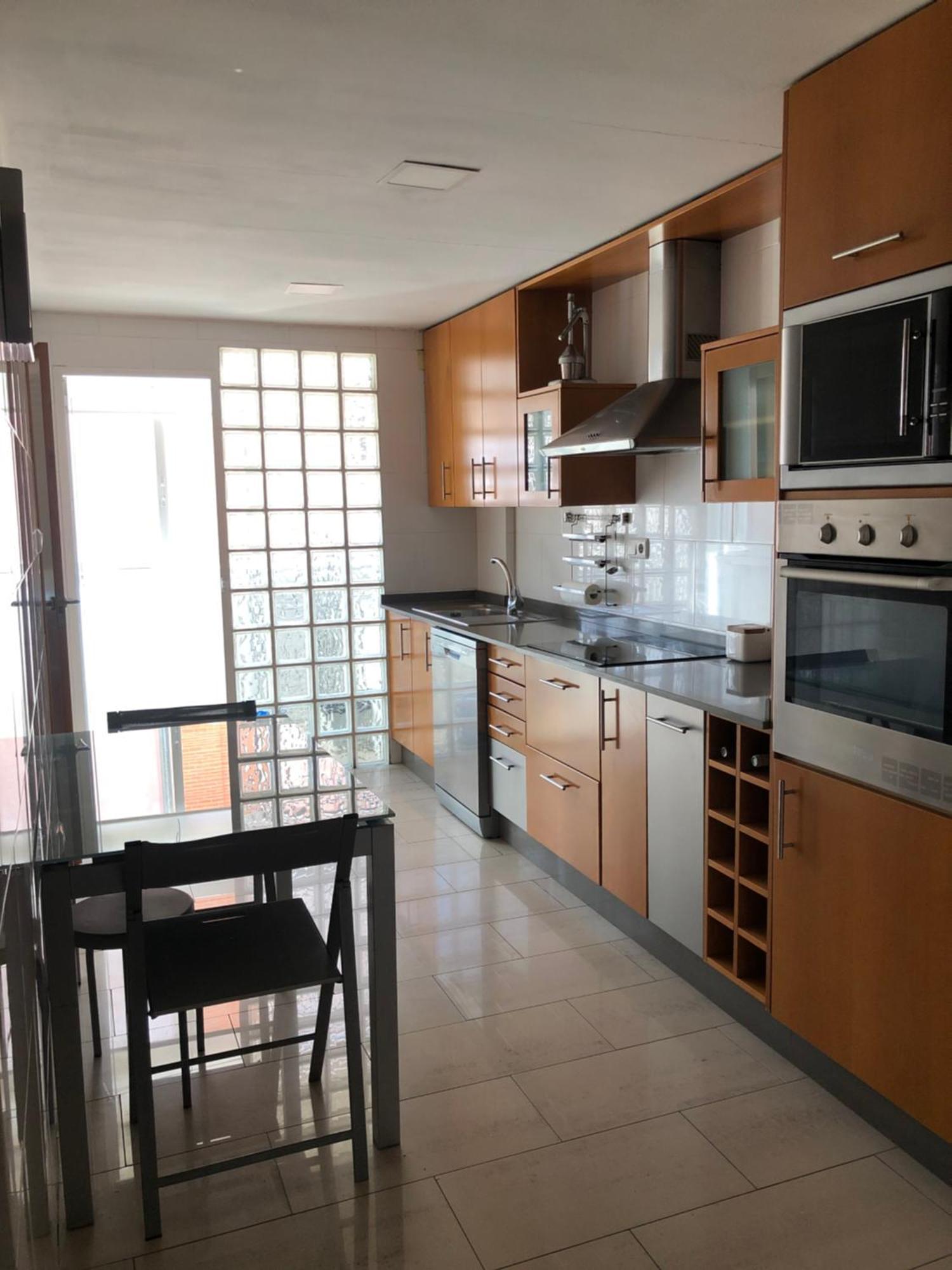 Piso Espacioso 3 2 Banos Apartamento