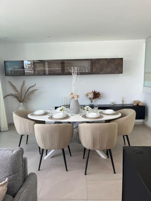 Villa Lagoon - Santa Rosalia & Life Murcia