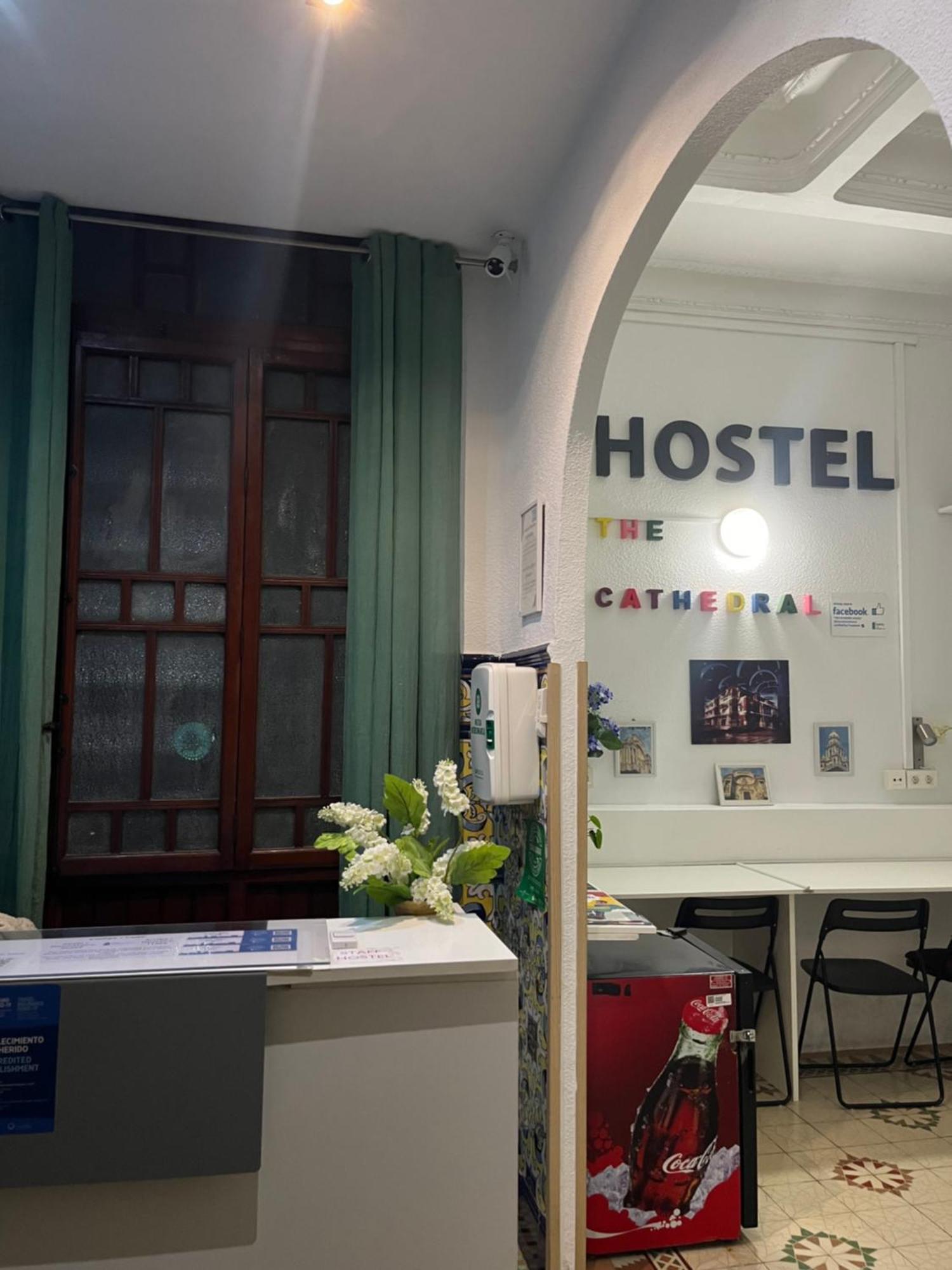 Hostal The Cathedral *