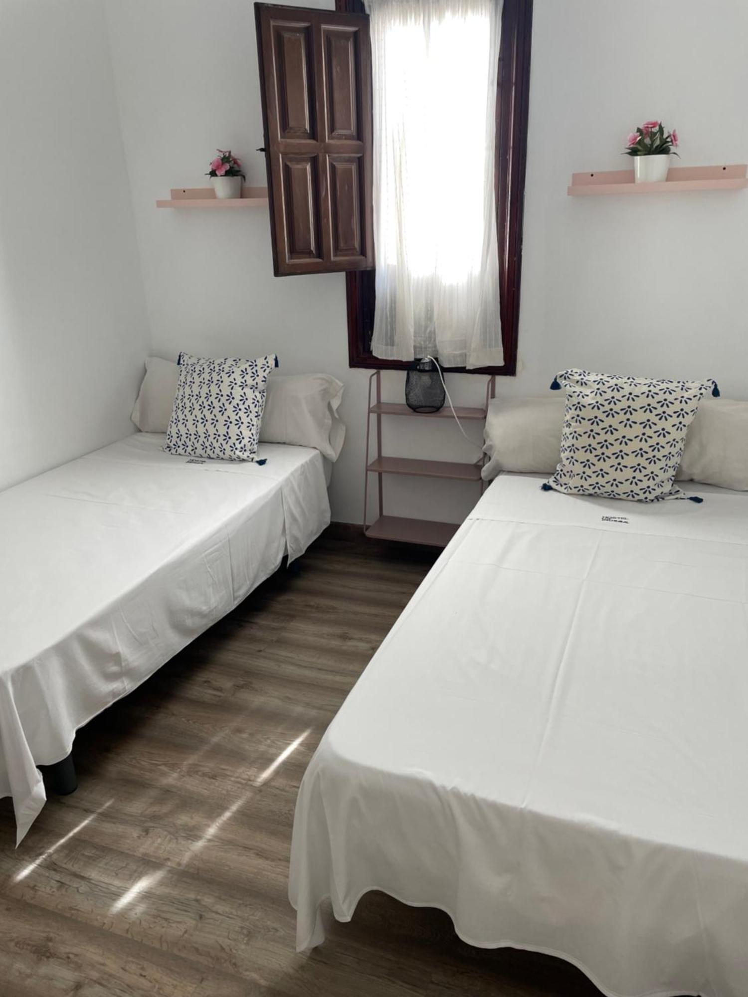 Hostal The Cathedral *