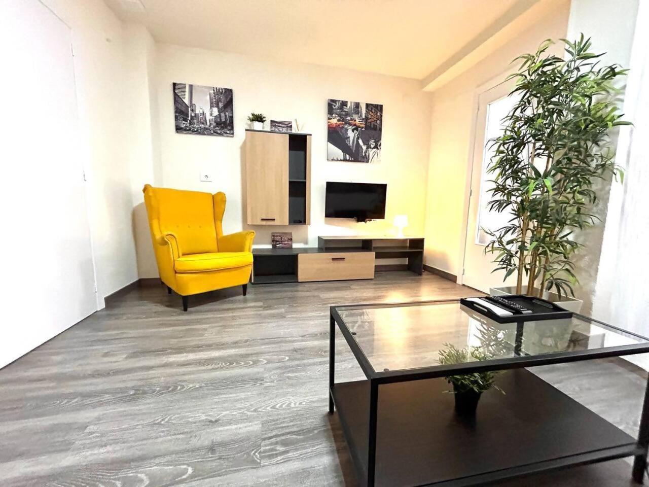 Acogedor En Pleno Corazón De Apartamento