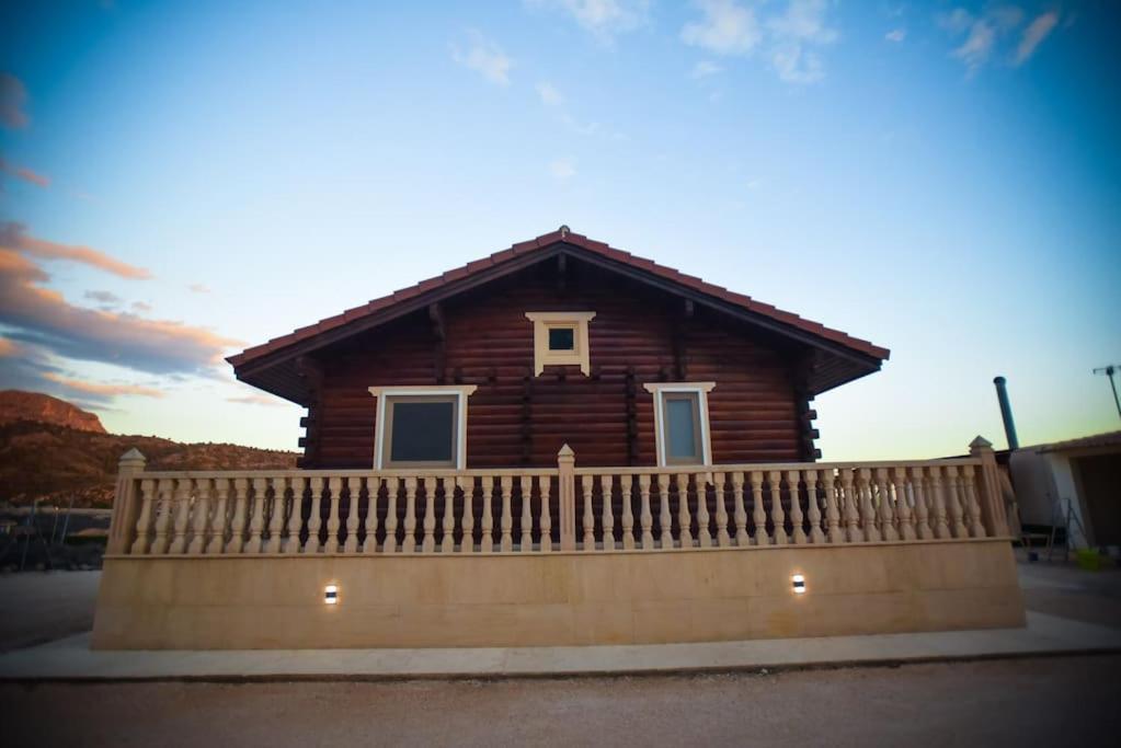 De Ensueno Con Jacuzzi Exterior Y Barbacoa Сasa de vacaciones