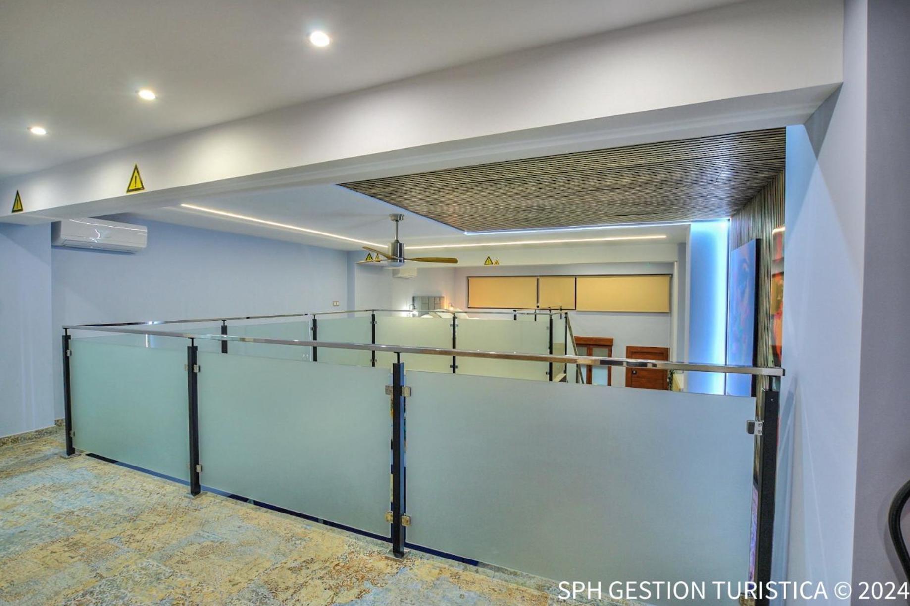 Apartamento Adri Centro Ciudad Con Garaje Privado *
