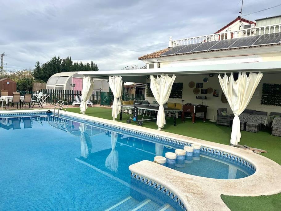 Holiday home A 4km De Con Piscina Y Caliente *