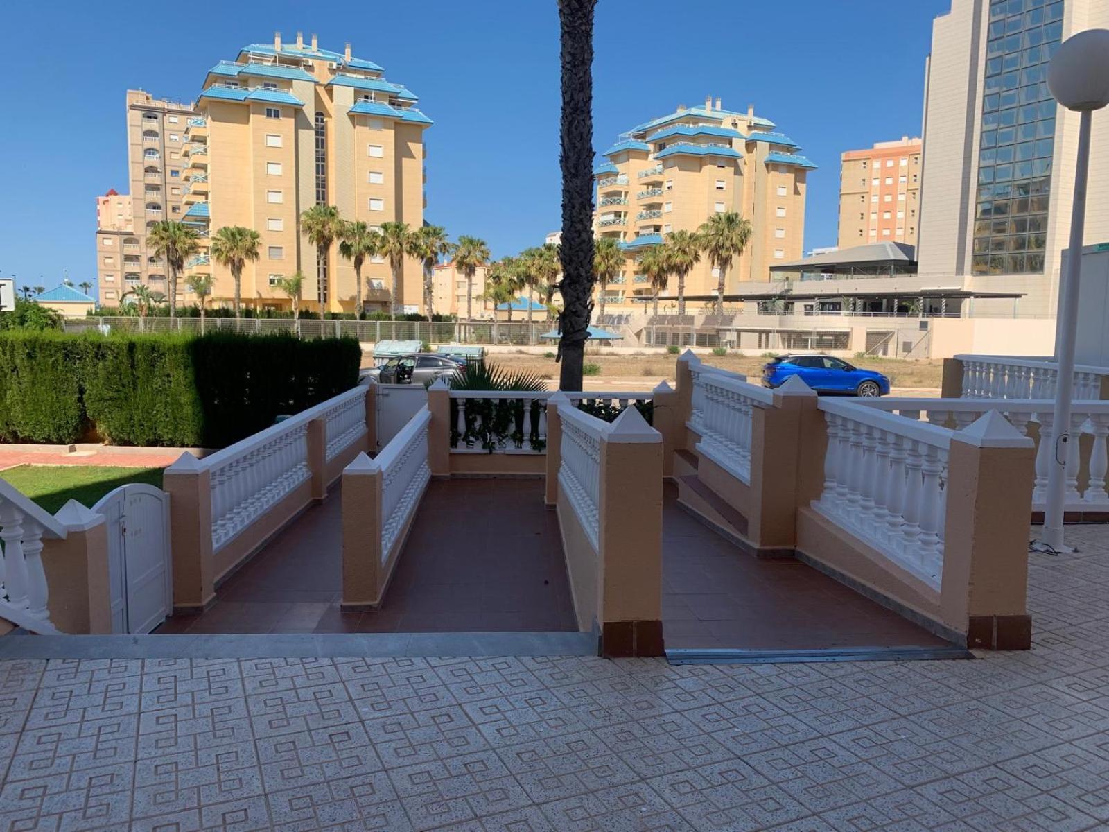 Vistas Al Puerto Miradores Apartamento *