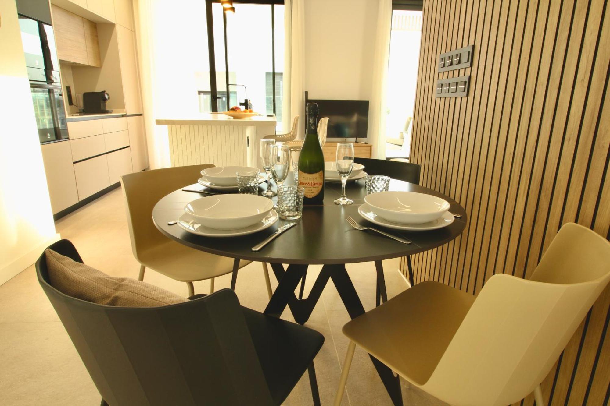 Apartamento Two Bedroom Modern In Mirador Santa Rosalia *