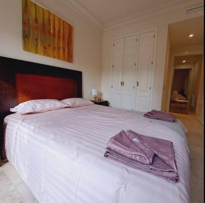 Cozy, Great Views, Walking To Golf Course, Pool Сasa de vacaciones
