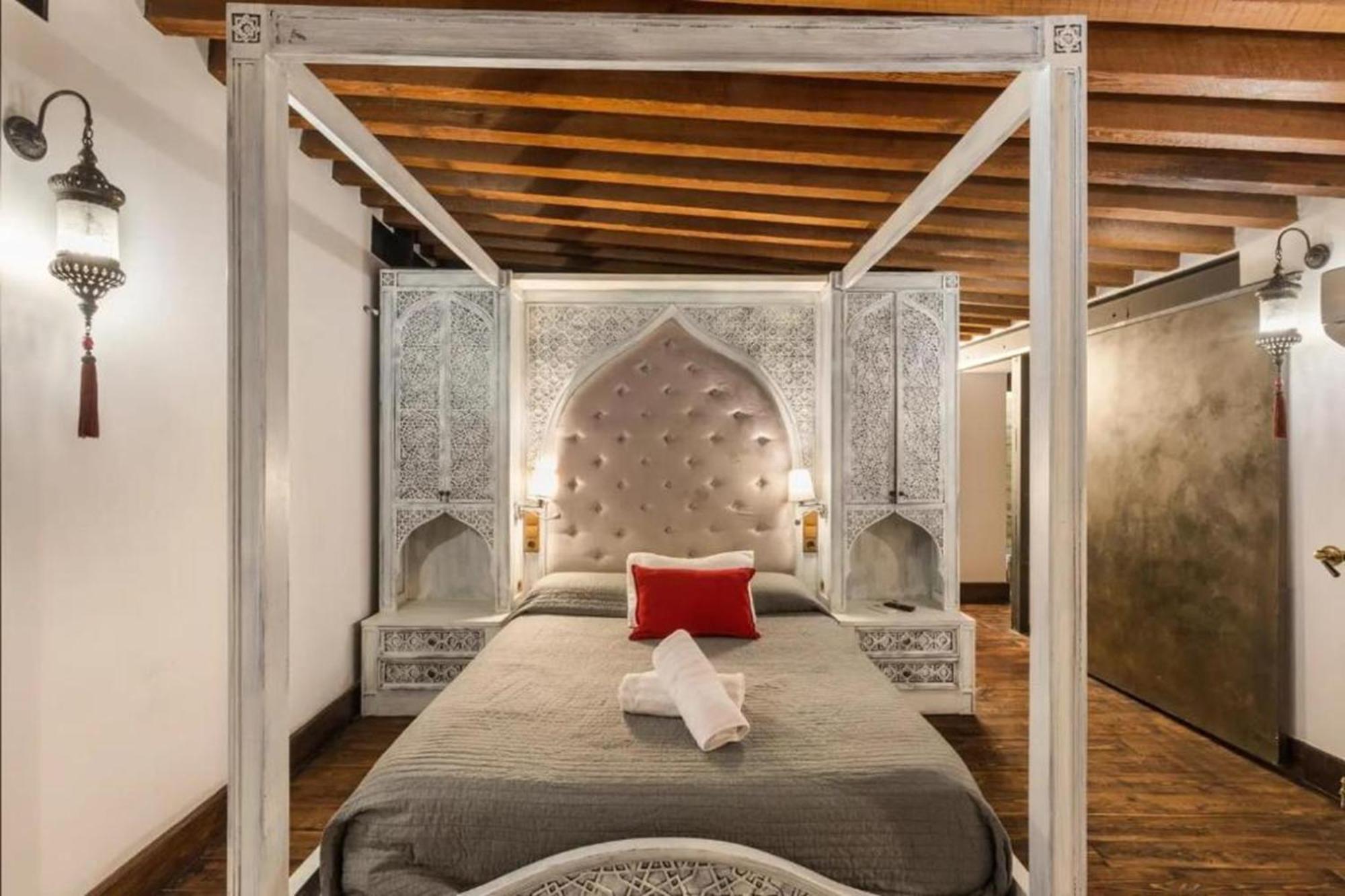 Cathedral Loft Apartamento *