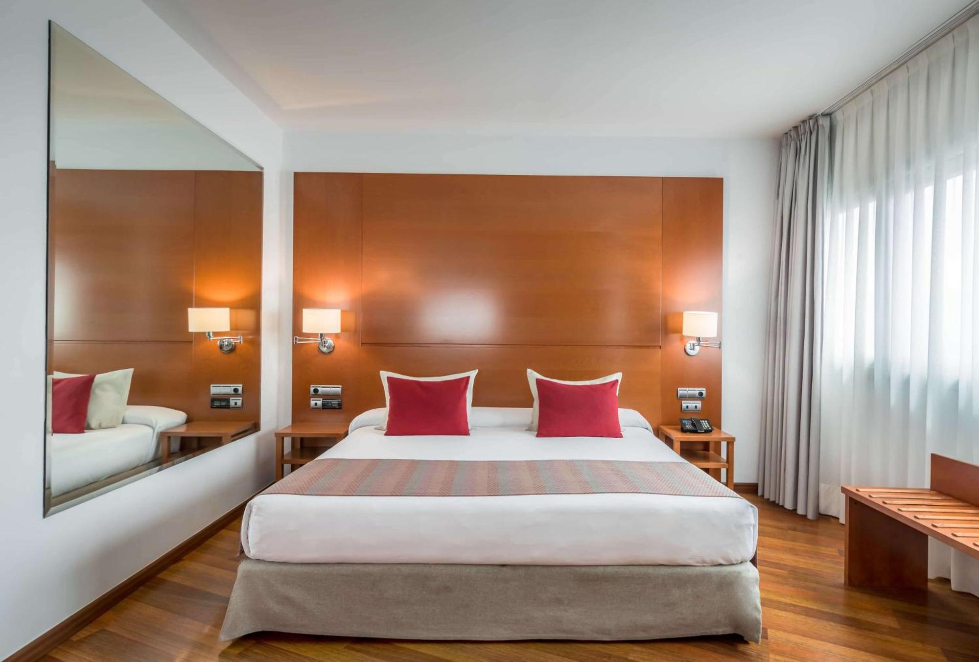 Hotel Allegro Azarbe 4*