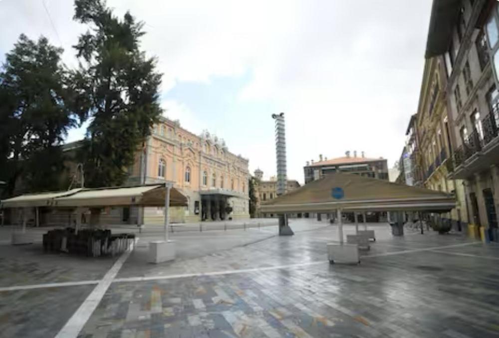 Apartamento Y Terraza Puente Viejo Junto A La Catedral
