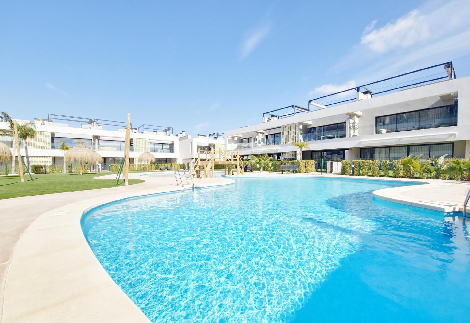 Penthouse With Solarium Santa Rosalia & Life Resort, Alcazares 45