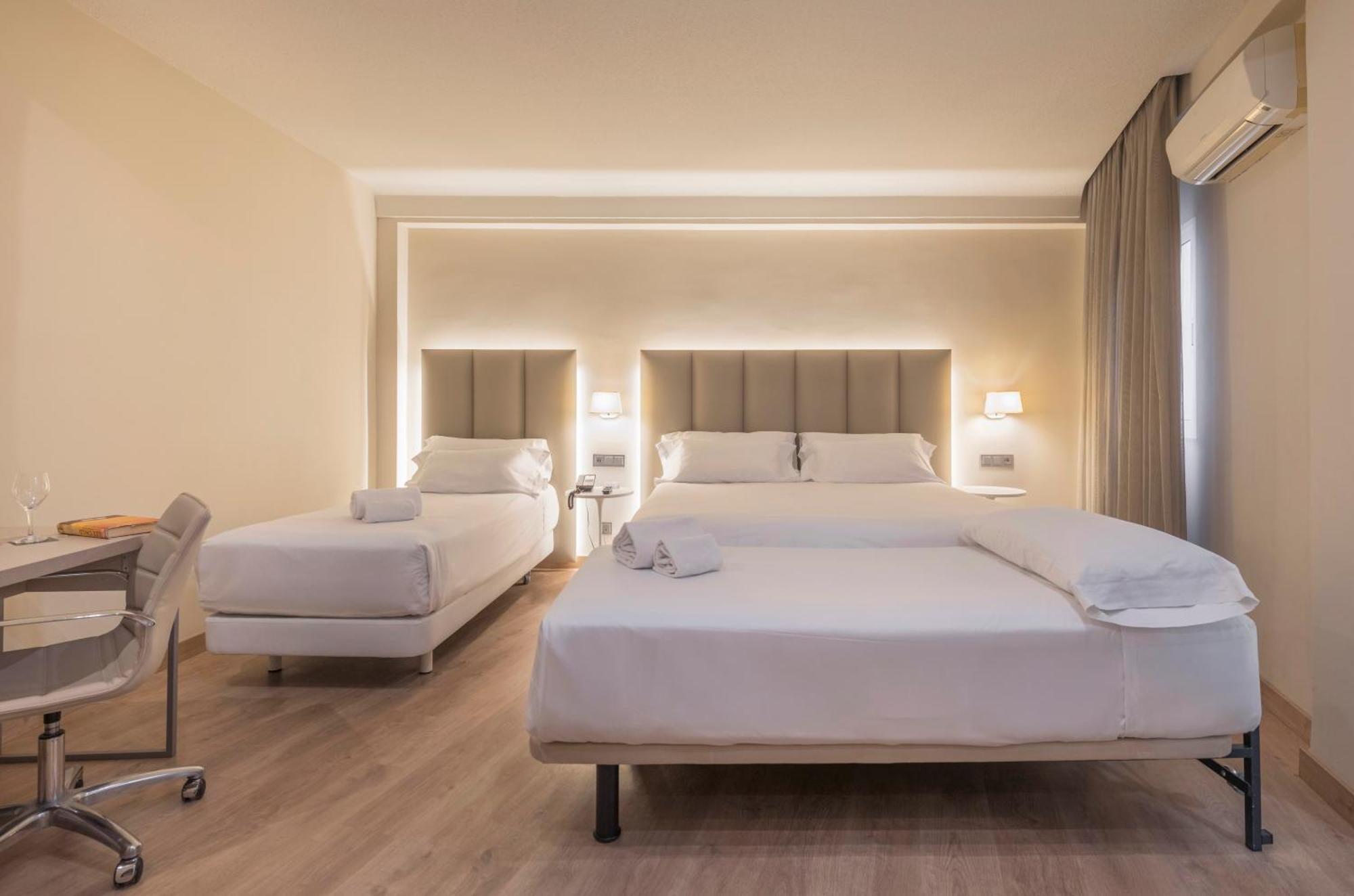 Hotel Hesperia Centro 3*