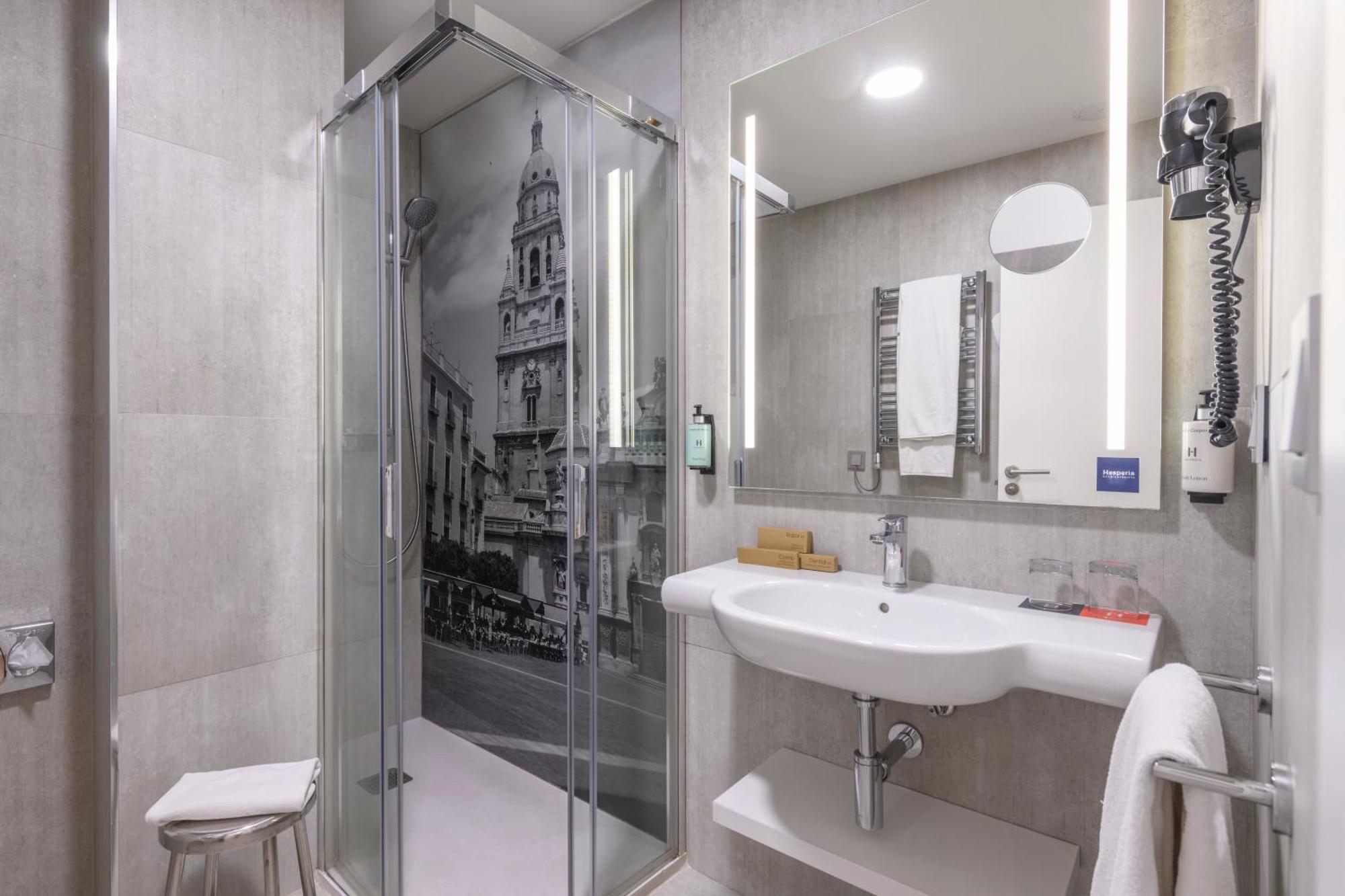 Hesperia Centro Hotel