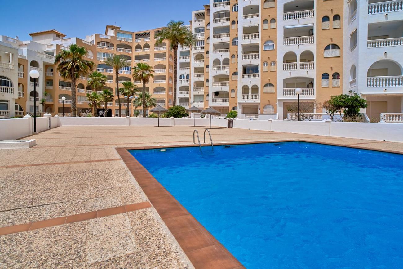 Amplio Duplex En Primera Linea Del Mediterraneo Сasa de vacaciones