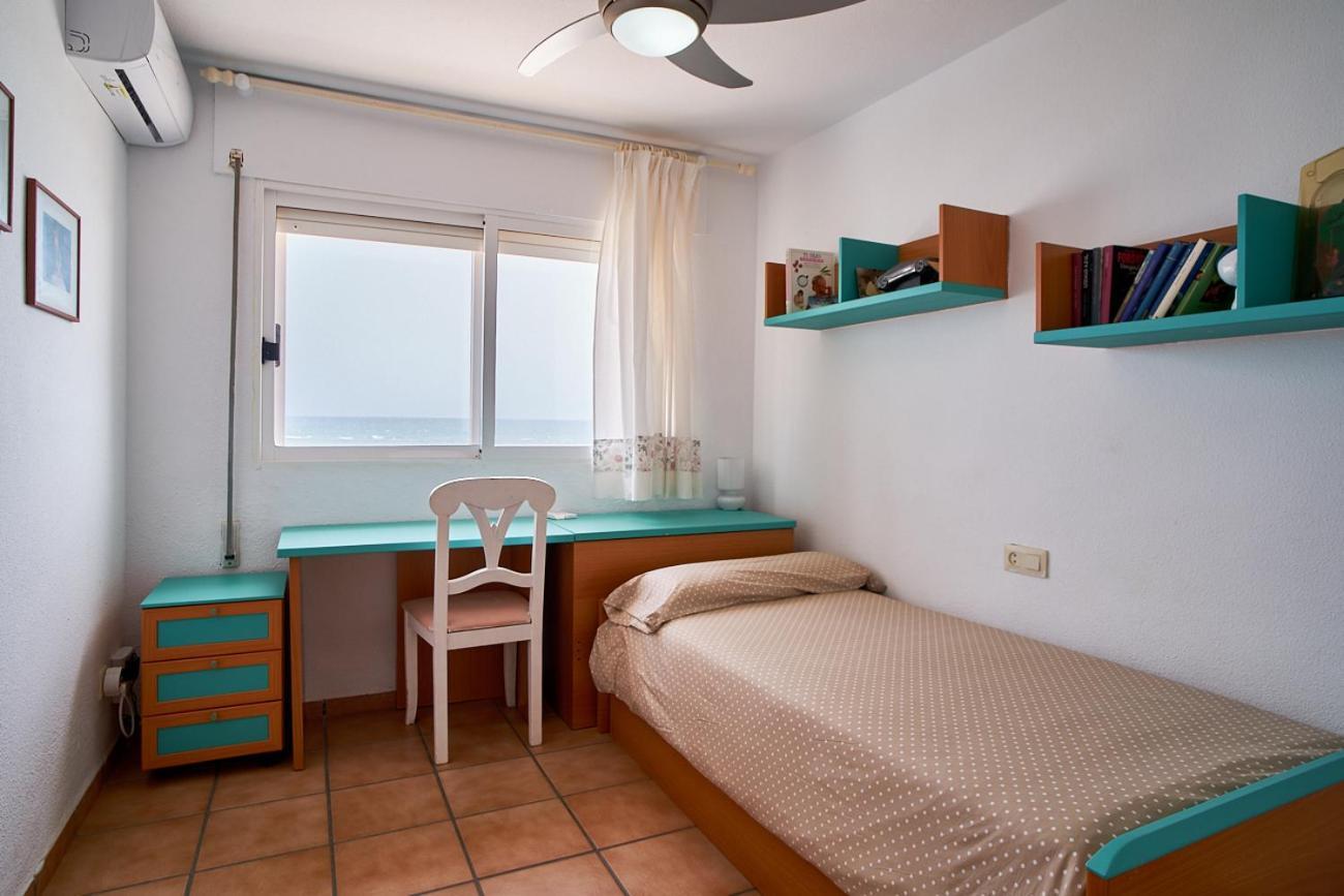 Amplio Duplex En Primera Linea Del Mediterraneo Сasa de vacaciones
