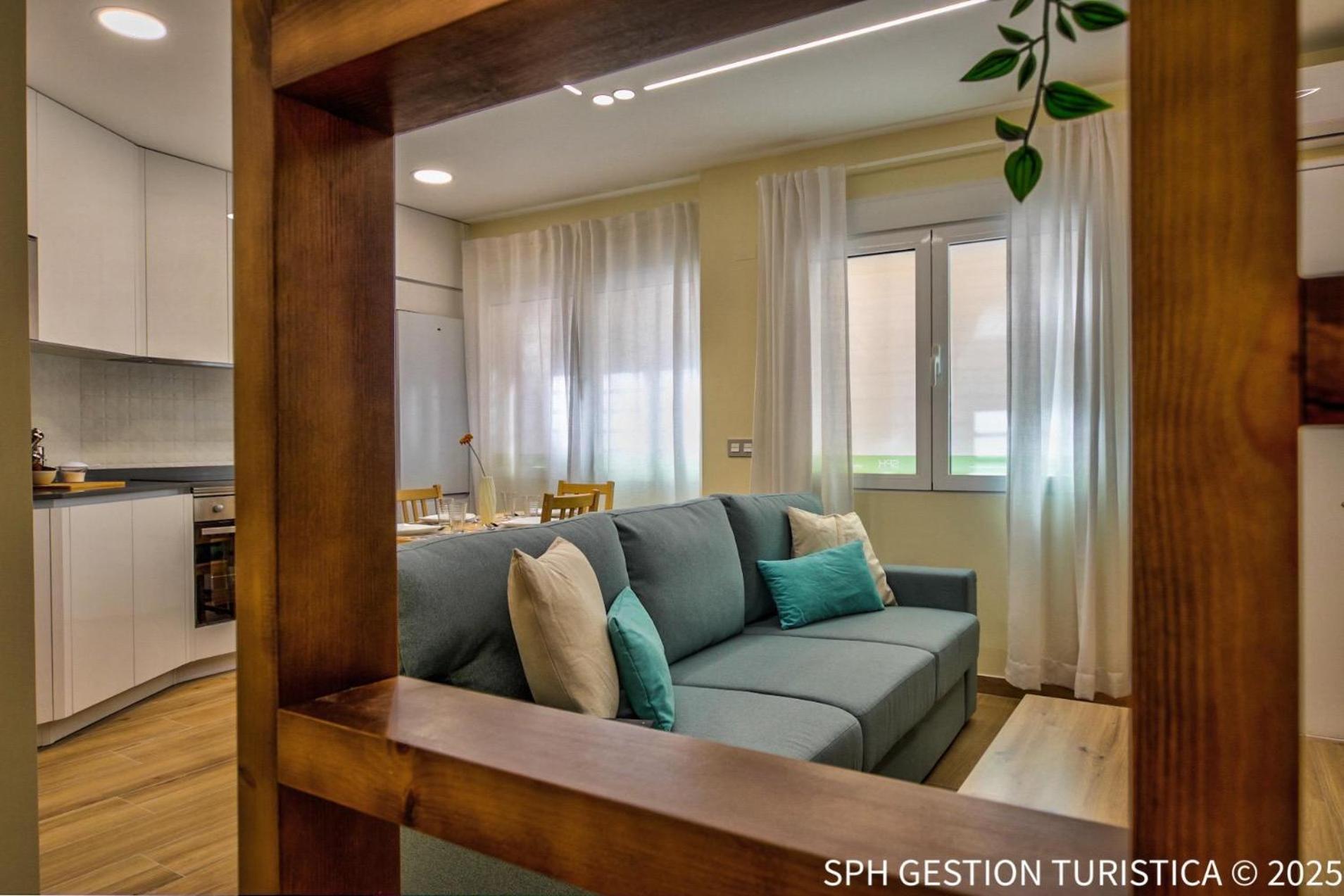 Apartamento Leo Centro Ciudad Con Garaje Privado