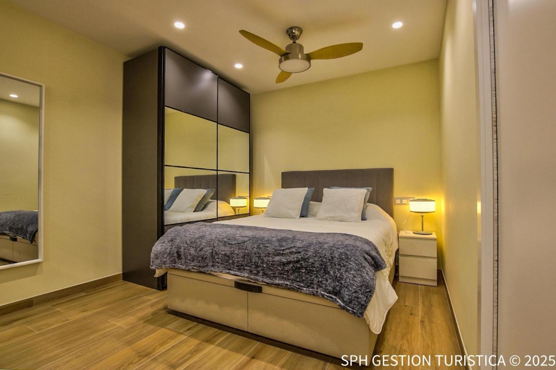 Apartamento Leo Centro Ciudad Con Garaje Privado Murcia