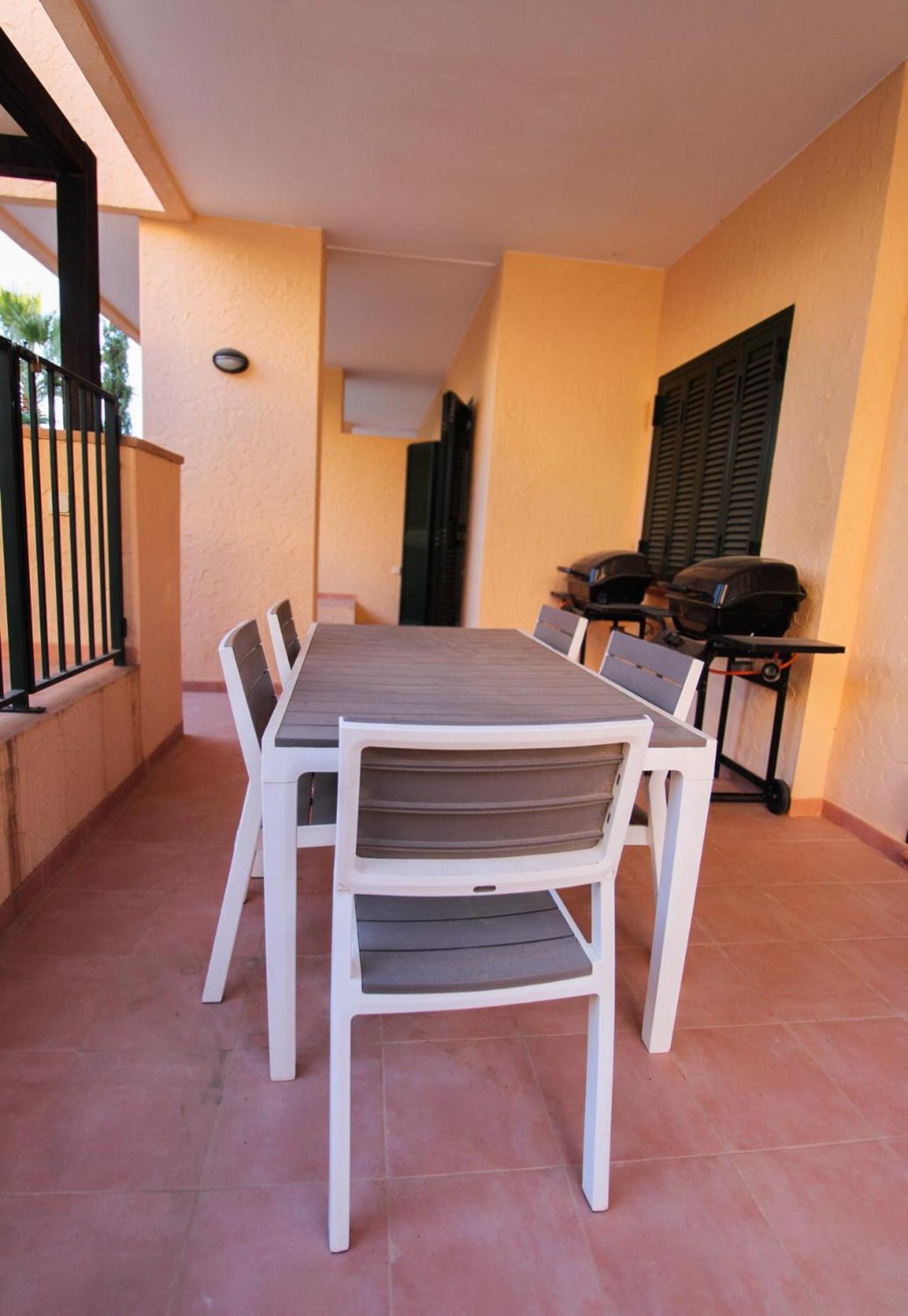 Quite & Relaxing Private For 2-6 Pers - Golf & Pool - Apartamento