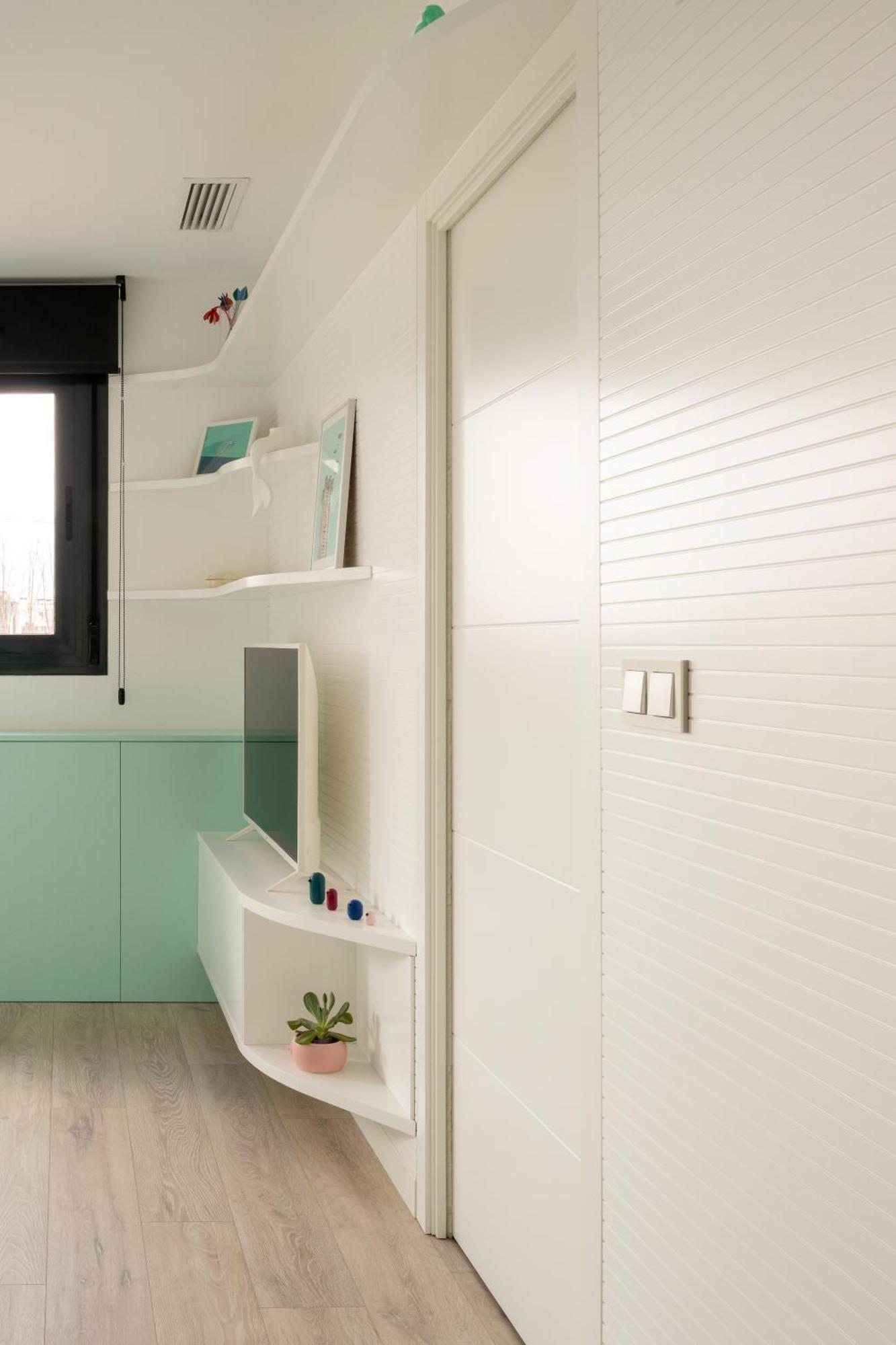 De Diseno Con Piscina Y Gimnasio By Elconserje * Murcia