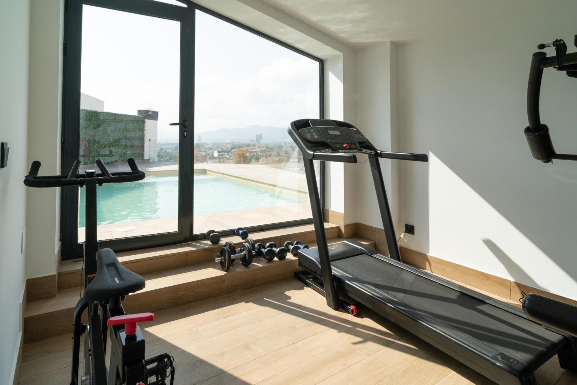 De Diseno Con Piscina Y Gimnasio By Elconserje Apartment